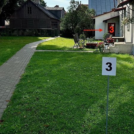 Kohtu Apartment Unique Курессааре Экстерьер фото