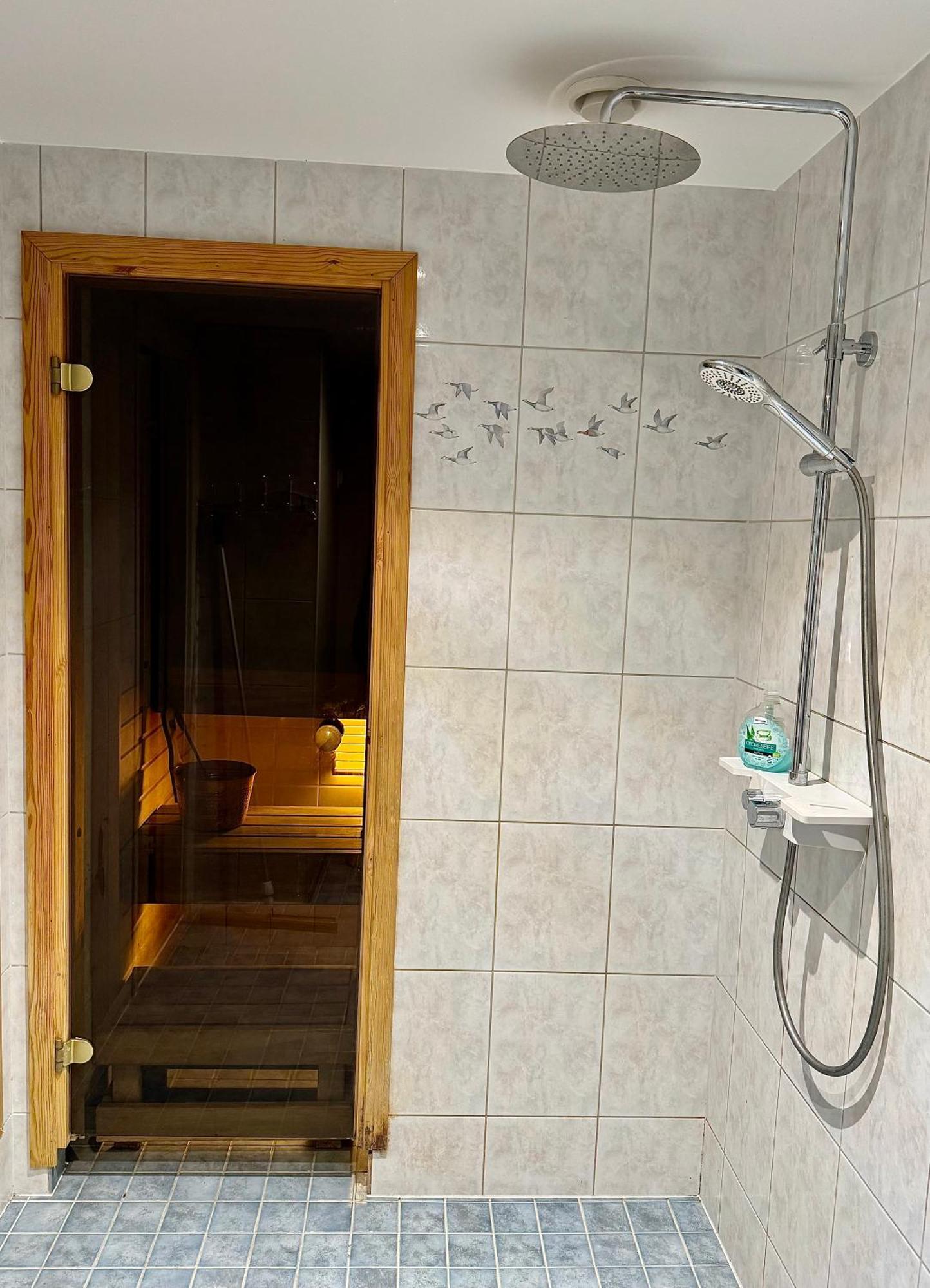Kohtu Apartment Unique Курессааре Экстерьер фото